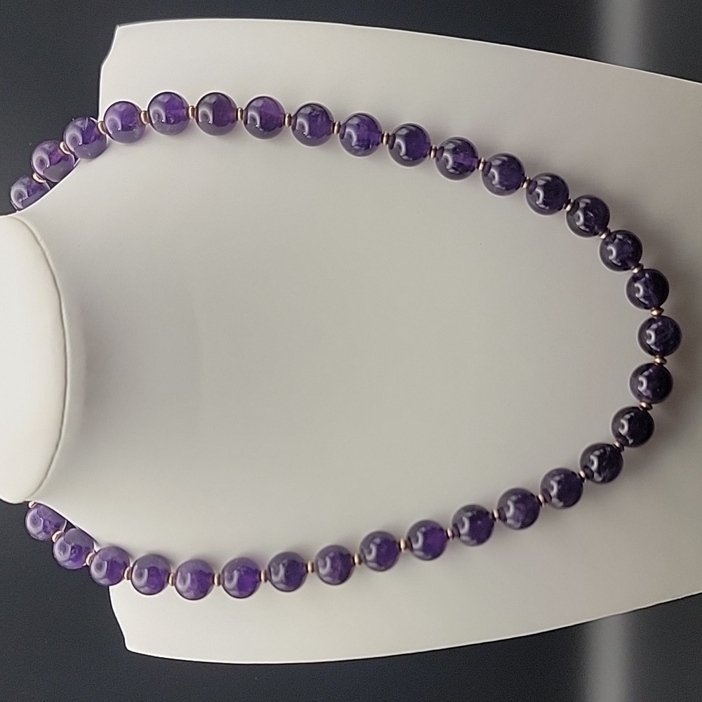 Stunning Vintage Gold Tone & Dark Purple Amethyst Beaded Necklace 10mm Natural